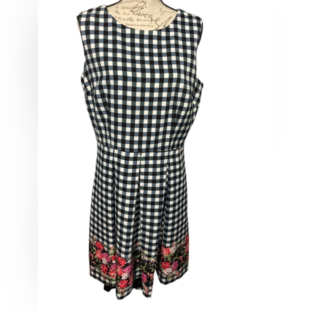 R&K size 12 floral and checkered dress